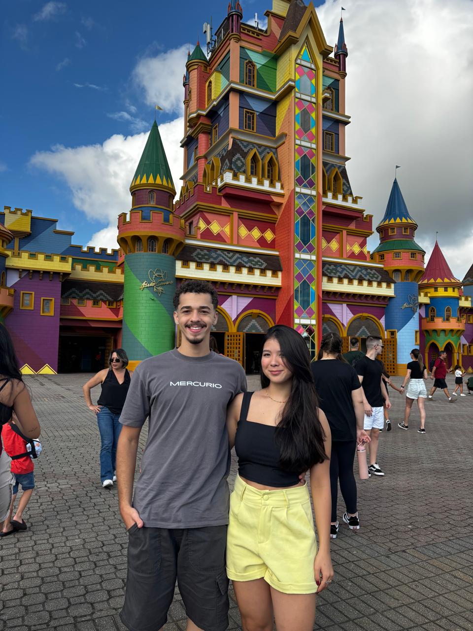 Nós dois se divertindo no Beto Carrero